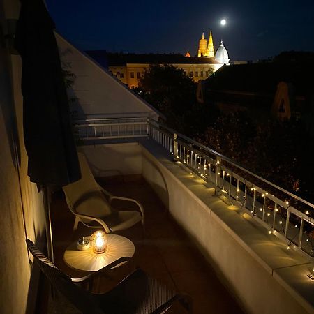 Gutenberg Penthouse Szeged Bagian luar foto